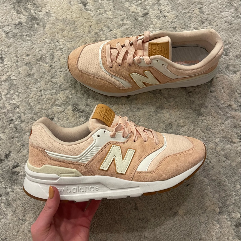 New Balance Women’s Sneakers